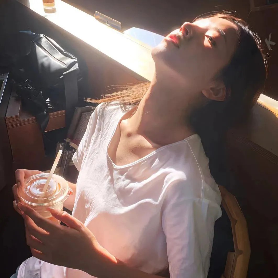 巨齿鲨2